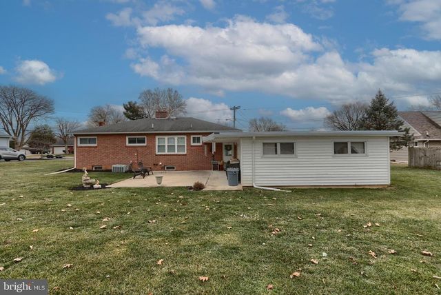 1275 MARION DR, Lebanon, PA 17042