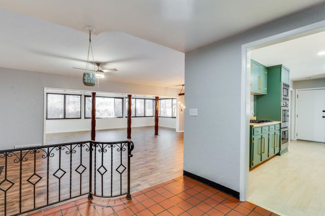 1317 N Parkwood Ln., Wichita, KS 67208