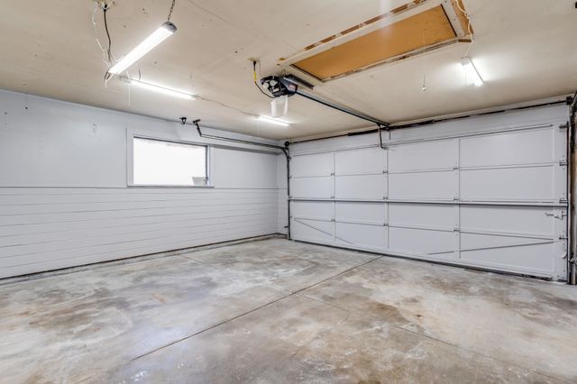 1317 N Parkwood Ln., Wichita, KS 67208