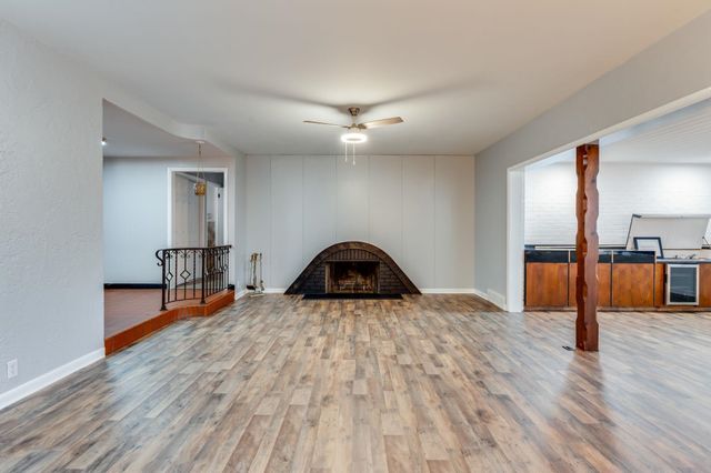 1317 N Parkwood Ln., Wichita, KS 67208