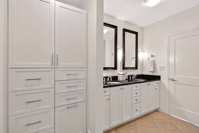 2795 Peachtree NE Road 1801, Atlanta, GA 30305