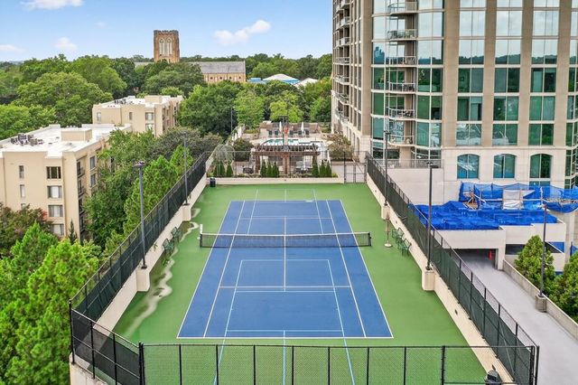 2795 Peachtree NE Road 1801, Atlanta, GA 30305