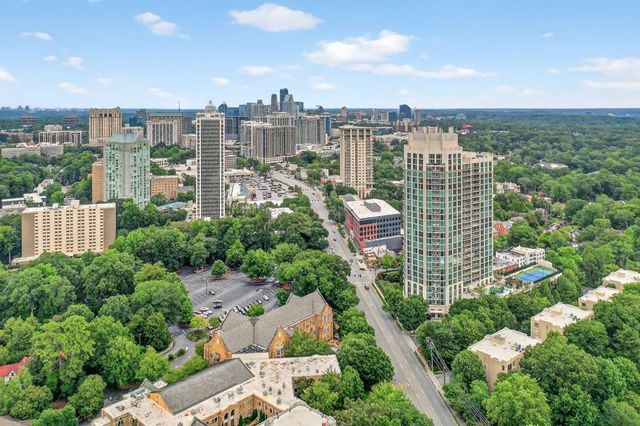 2795 Peachtree NE Road 1801, Atlanta, GA 30305