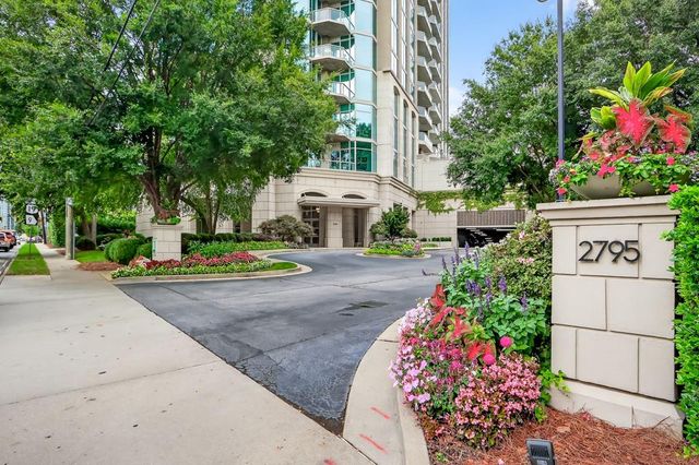 2795 Peachtree NE Road 1801, Atlanta, GA 30305