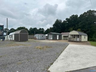 8894 US Highway 431, Albertville, AL 35951
