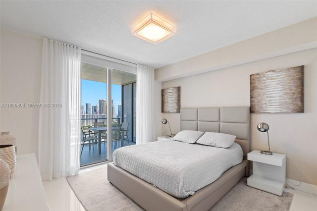300 Sunny Isles Blvd 4-2405, Sunny Isles Beach, FL 33160
