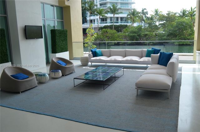 300 Sunny Isles Blvd 4-2405, Sunny Isles Beach, FL 33160