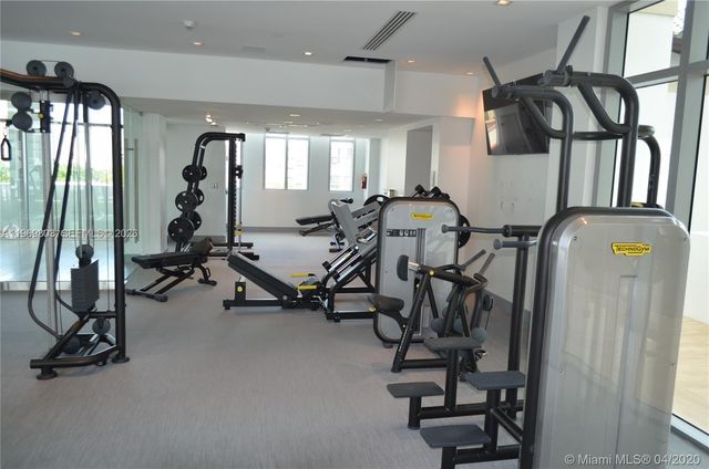 300 Sunny Isles Blvd 4-2405, Sunny Isles Beach, FL 33160