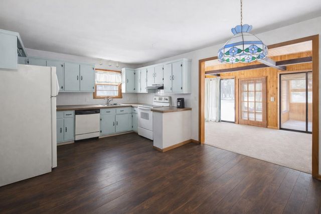 129 Sandown Road, Danville, NH 03819