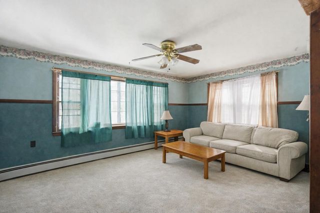 129 Sandown Road, Danville, NH 03819