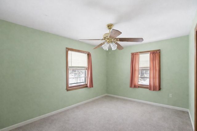 129 Sandown Road, Danville, NH 03819