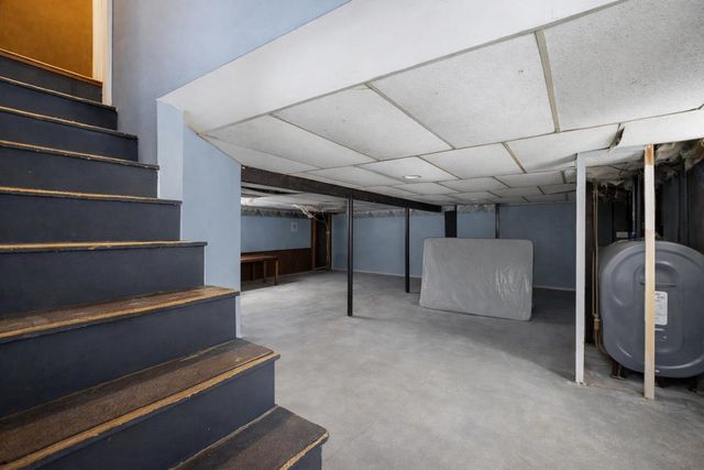 129 Sandown Road, Danville, NH 03819