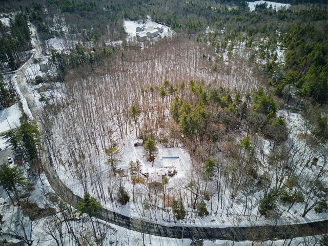 129 Sandown Road, Danville, NH 03819