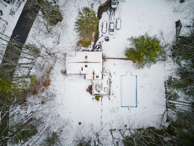 129 Sandown Road, Danville, NH 03819