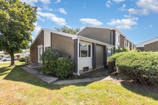 316 Pueblo Drive, Bolingbrook, IL 60440