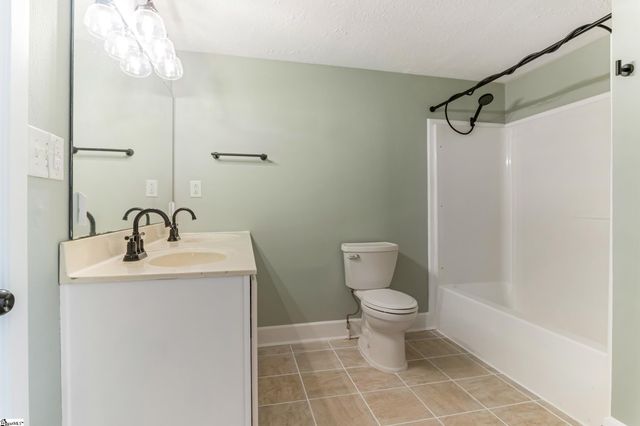 201 S Pliney Circle, Simpsonville, SC 29681