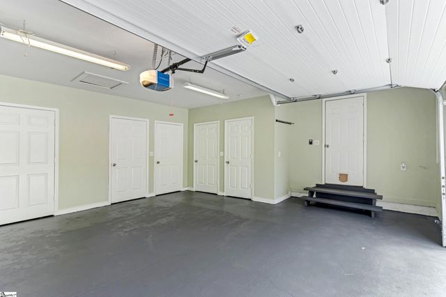 201 S Pliney Circle, Simpsonville, SC 29681