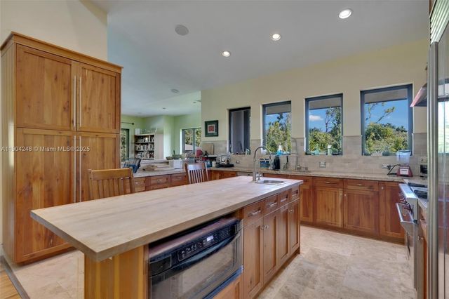 23051 SW 153rd Ct, Miami, FL 33170