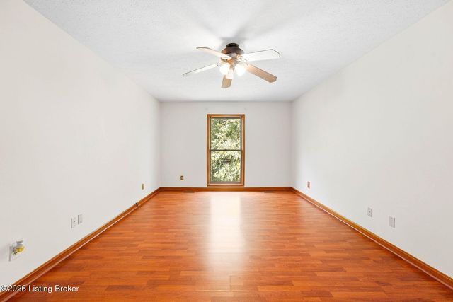 4347 Accomack Dr, Louisville, KY 40241