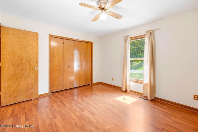 4347 Accomack Dr, Louisville, KY 40241