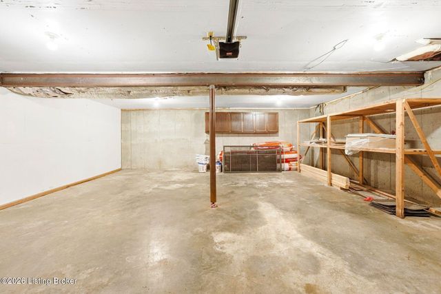 4347 Accomack Dr, Louisville, KY 40241