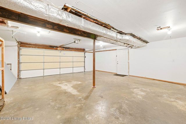 4347 Accomack Dr, Louisville, KY 40241