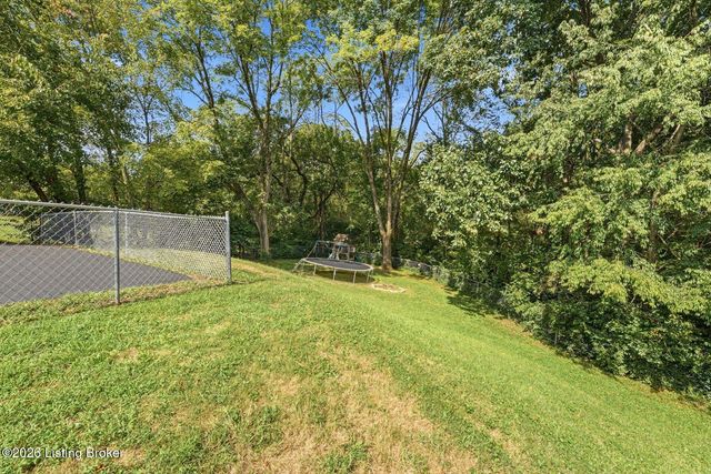 4347 Accomack Dr, Louisville, KY 40241