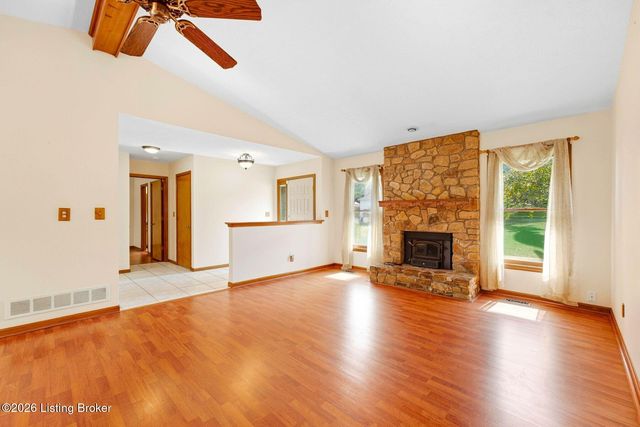 4347 Accomack Dr, Louisville, KY 40241