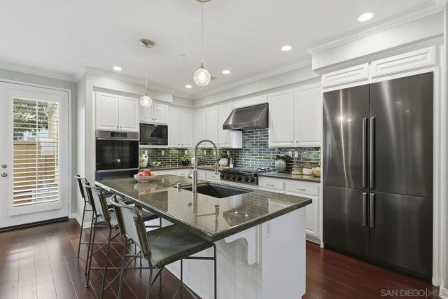 16586 Cimarron Crest Dr, San Deigo, CA 92127