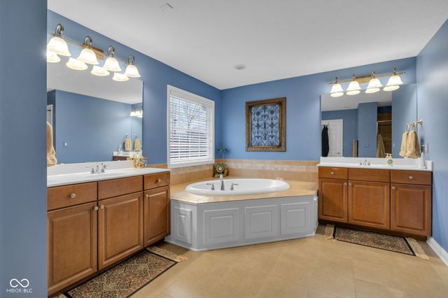7510 Sedge Meadow Drive, Indianapolis, IN 46278