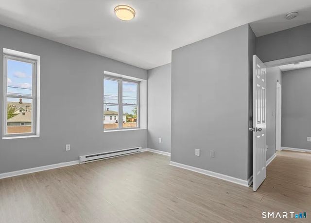 31 Whittier Street, Bridgeport, CT 06605