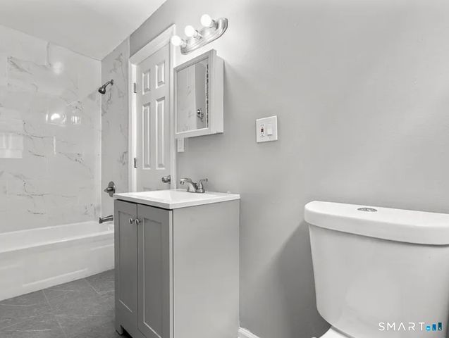 31 Whittier Street, Bridgeport, CT 06605