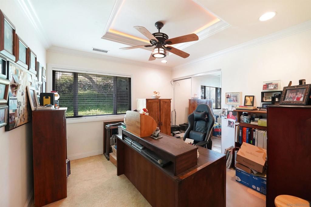 Image 22 of property listing at 2720 Mason Way, Vista, CA 92084