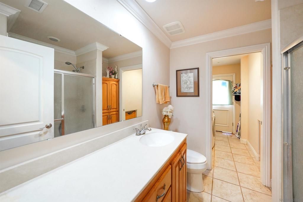 Image 25 of property listing at 2720 Mason Way, Vista, CA 92084