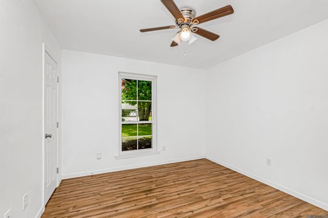 26093 Shadow Brook Ave, Denham Springs, LA 70726