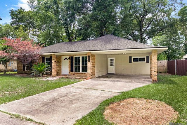 26093 Shadow Brook Ave, Denham Springs, LA 70726