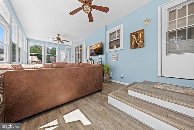 3524 BROWNING LN, Bethlehem, PA 18017