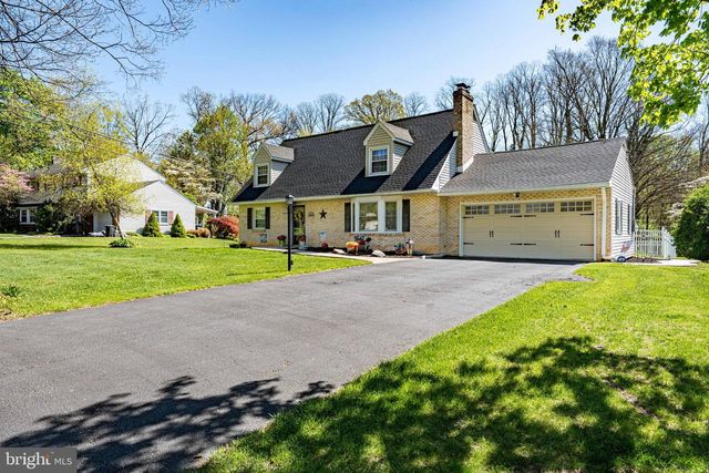 3524 BROWNING LN, Bethlehem, PA 18017
