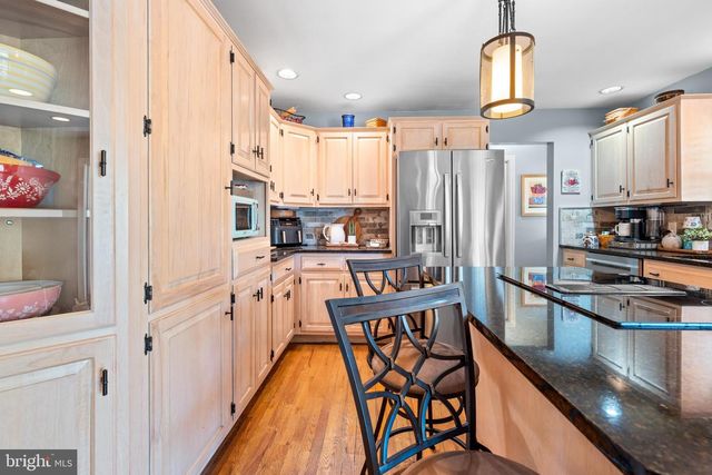 3524 BROWNING LN, Bethlehem, PA 18017