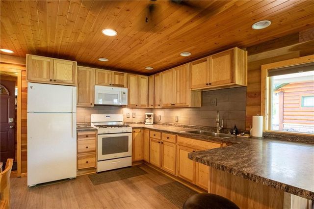 12980 Lodge Road, Hayward, WI 54843