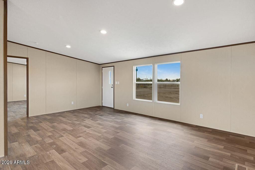 5744 N Lakeview Drive, Casa Grande, AZ 85194 — photo 2