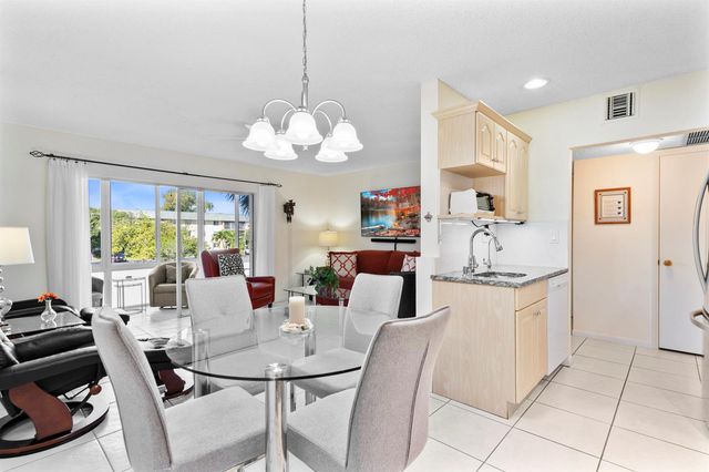 5180 E Sabal Palm Boulevard 234, Tamarac, FL 33319