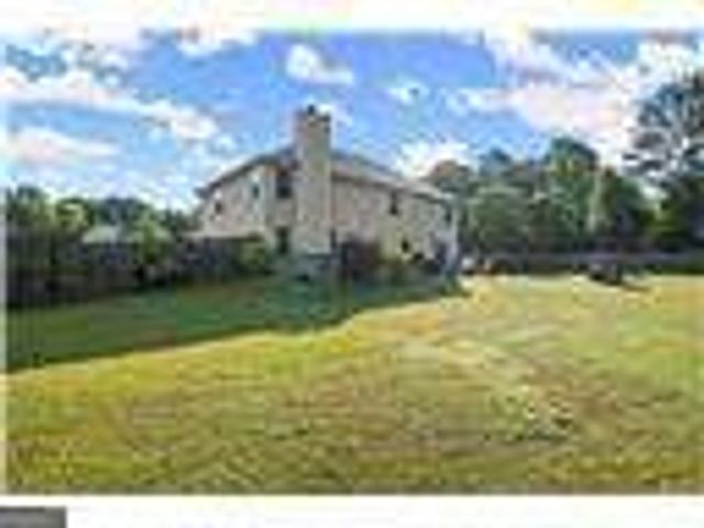 423 Blackbird Way, Hampton, GA 30228