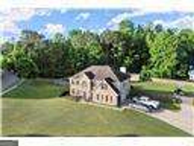 423 Blackbird Way, Hampton, GA 30228