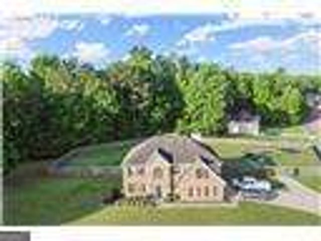 423 Blackbird Way, Hampton, GA 30228
