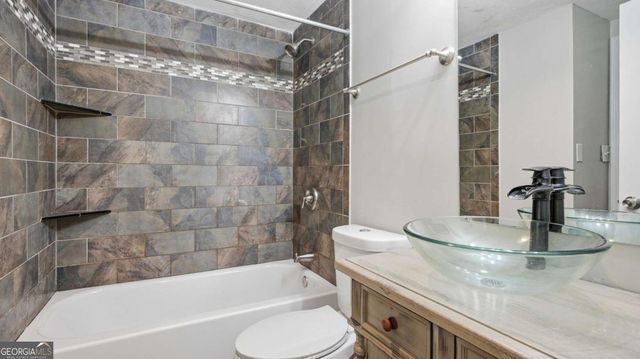 3569 Oak Knoll Drive, Marietta, GA 30068