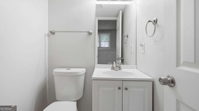 3569 Oak Knoll Drive, Marietta, GA 30068