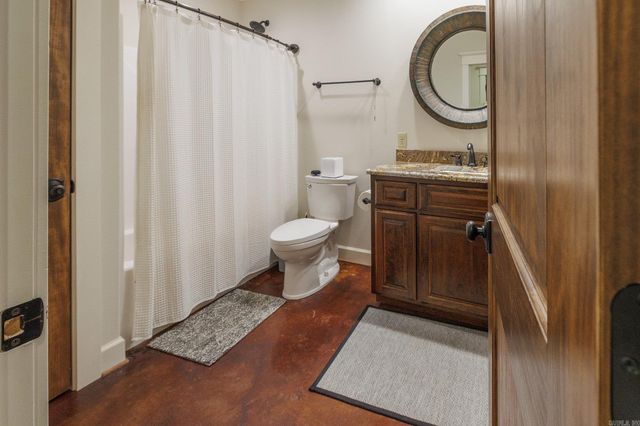 1155 Mountain Ridge Rd, Batesville, AR 72501