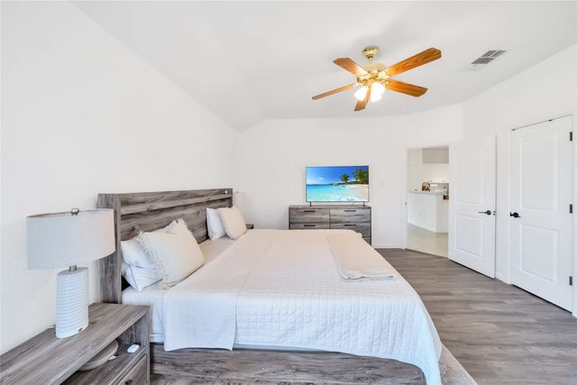 6913 Fairfield Drive, Rowlett, TX 75089