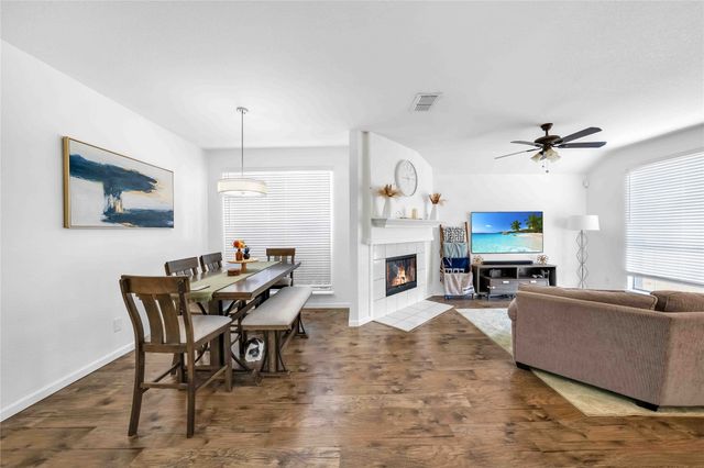 6913 Fairfield Drive, Rowlett, TX 75089